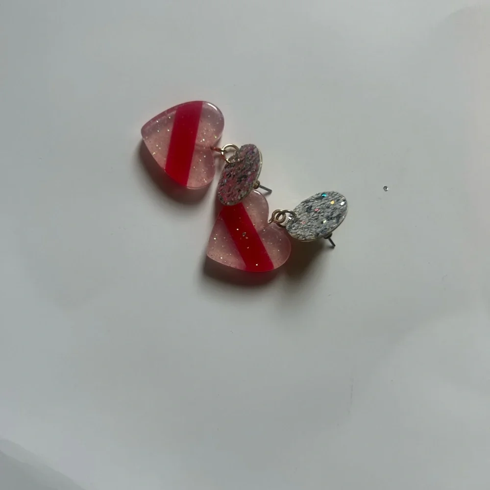 Heart-Shaped Red and Pink Earrings - Picture 6 of 7